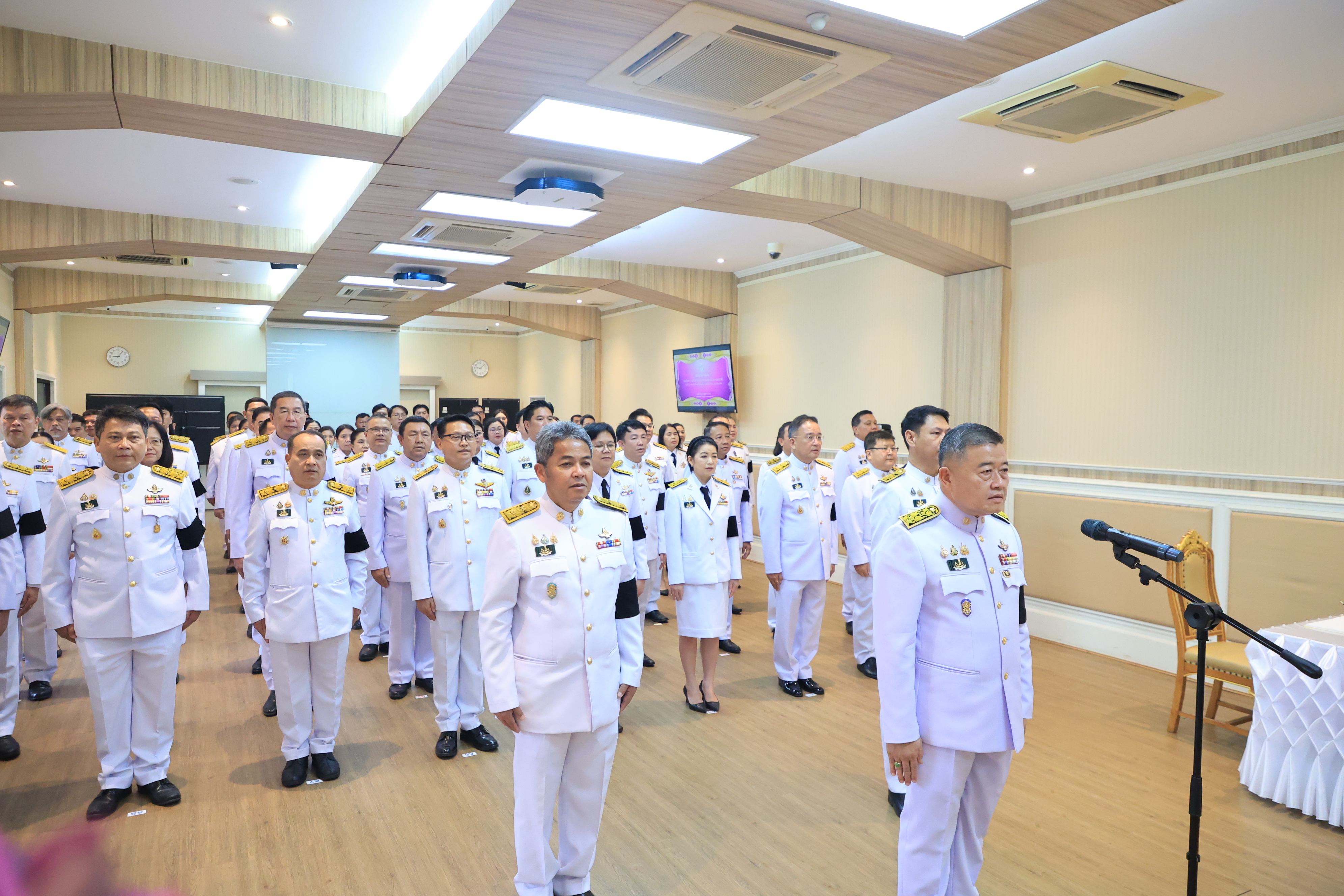title - เลขาธิการ ส.ป.ก. ลงนามถวายพระพร สมเด็จพระนางเจ้าฯ พระบรมราชินี เนื่องในโอกาสวันเฉลิมพระชนมพรรษา 48 พรรษา 3 มิถุนายน 2568 ณ กระทรวงเกษตรและสหกรณ์